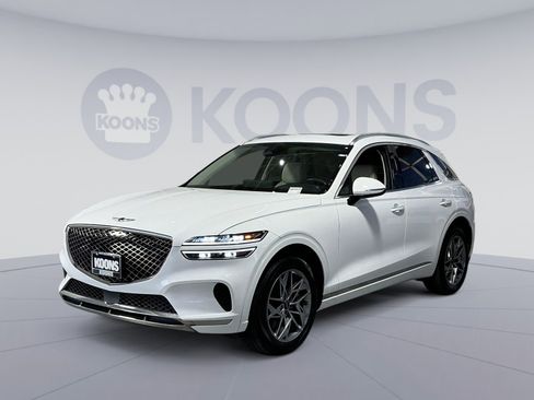 Used 2024 Genesis GV70 2.5T w/ Select Package AWD/4WD image 1