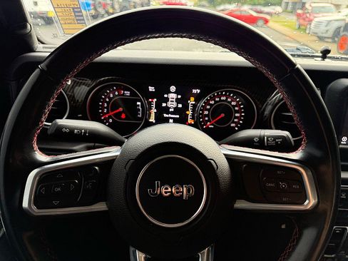 Used 2021 Jeep Wrangler Unlimited Rubicon AWD/4WD image 27