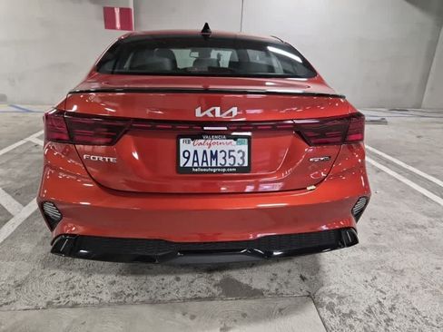 Used 2022 Kia Forte GT-Line w/ GT-Line Technology Package FWD image 6