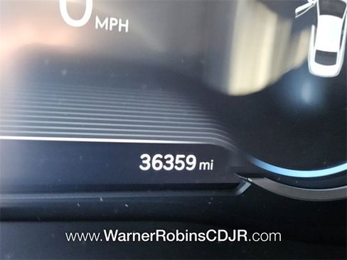 Used 2023 Genesis G70 2.0T image 29