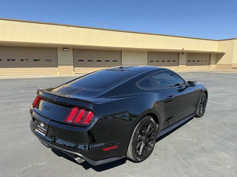 Used 2017 Ford Mustang GT Premium w/ Equipment Group 401A image 7