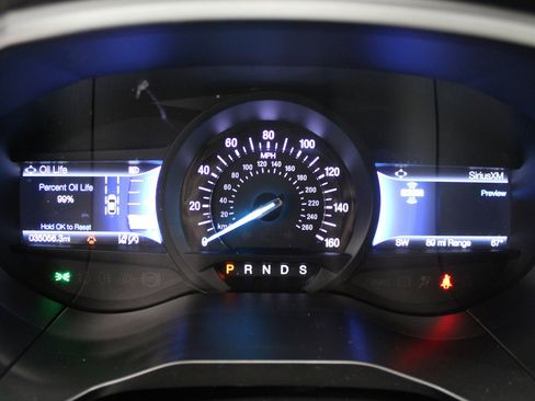 Used 2022 Ford Edge ST-Line image 18