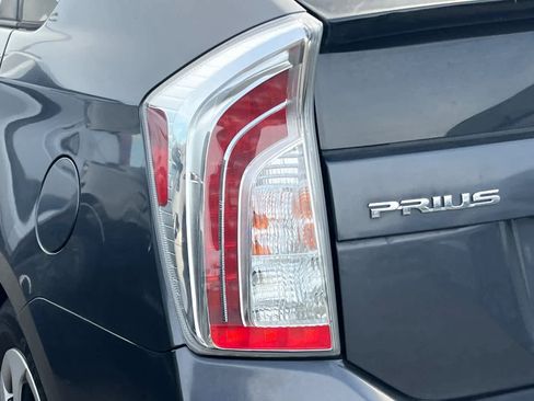 Used 2014 Toyota Prius Four image 15