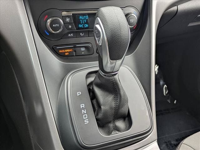 Used 2016 Ford Escape SE w/ Equipment Group 201A FWD image 12