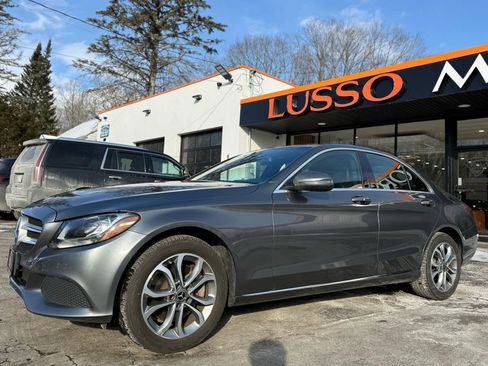 Used 2018 Mercedes-Benz C 300 4MATIC Sedan image 3