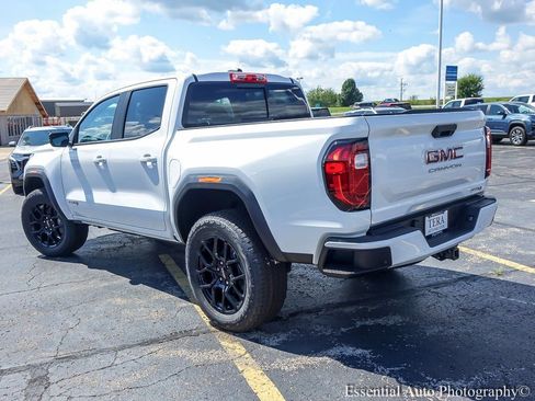 New 2025 GMC Canyon AT4 image 7