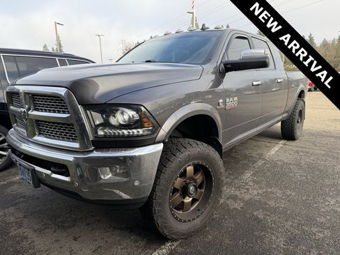 Used 2018 RAM 3500 Laramie image 1