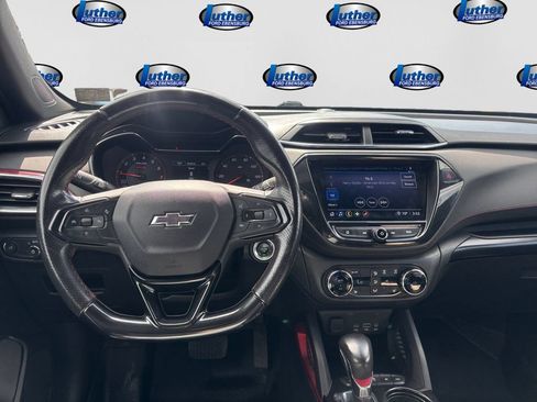 Used 2021 Chevrolet TrailBlazer RS w/ Convenience Package AWD/4WD image 18