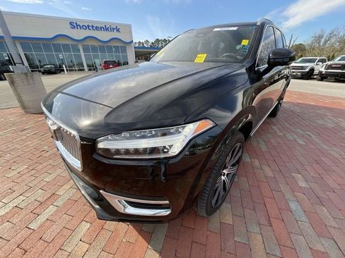 Used 2023 Volvo XC90 B6 Ultimate w/ Protection Package Premier image 2