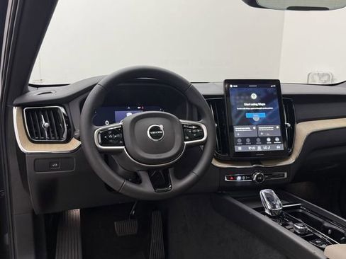 New 2026 Volvo XC60 B5 Core image 24