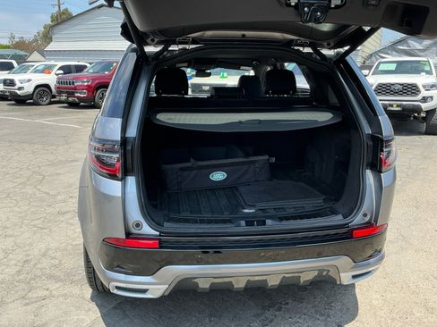 Used 2020 Land Rover Discovery Sport SE R-Dynamic AWD/4WD image 25