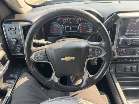 Used 2019 Chevrolet Silverado 2500 LT w/ Midnight Edition AWD/4WD image 18