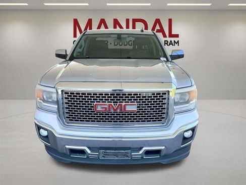 Used 2015 GMC Sierra 1500 SLE w/ SLE Value Package RWD image 3