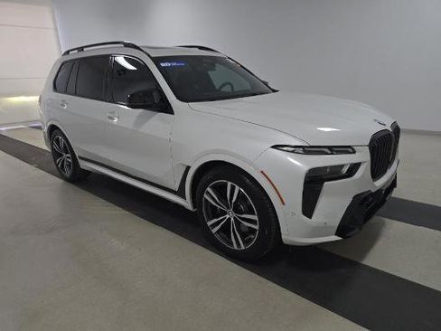 Used 2023 BMW X7 M60i w/ Executive Package AWD/4WD image 2