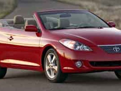 Used 2004 Toyota Solara Convertible FWD image 1