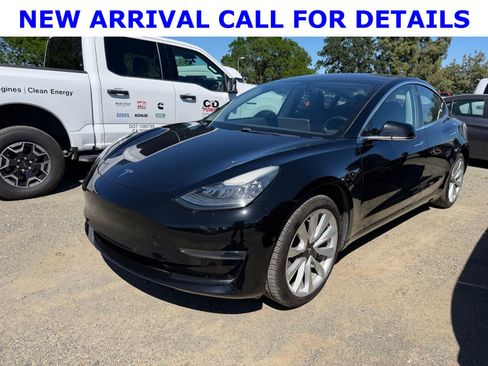 Used 2018 Tesla Model 3 Long Range RWD image 1