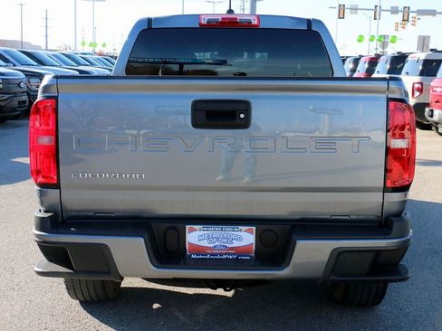 Used 2022 Chevrolet Colorado W/T w/ Custom Special Edition image 6