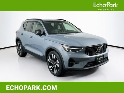 Used 2023 Volvo XC40 B5 Plus w/ Climate Package