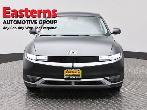 Used 2023 Hyundai Ioniq 5 SEL AWD/4WD image 2