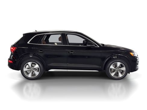 Used 2023 Audi Q5 2.0T Premium Plus w/ Premium Plus Package image 8