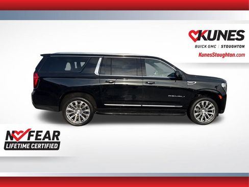 Used 2023 GMC Yukon XL Denali image 13