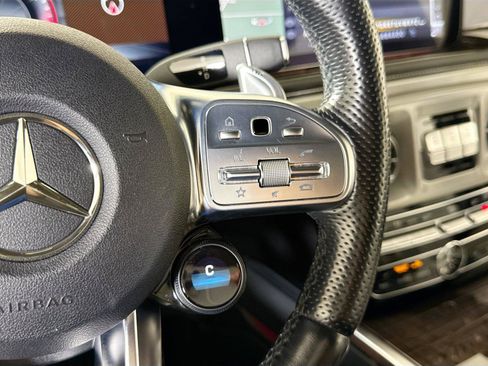 Used 2021 Mercedes-Benz G 63 AMG 4MATIC w/ G Manufaktur Interior Package image 23