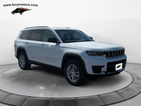 New 2025 Jeep Grand Cherokee L Laredo w/ Luxury Tech Group I AWD/4WD image 1