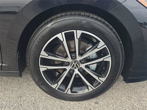 Used 2026 Volkswagen Jetta Sport FWD image 25