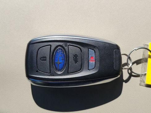 Certified 2025 Subaru Ascent Limited image 31