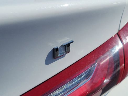 Used 2022 Chevrolet Malibu LT image 8