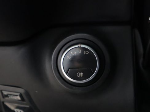 Used 2016 Ferrari California T RWD image 27