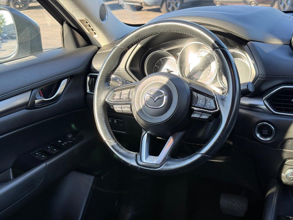 Used 2019 MAZDA CX-5 Touring FWD image 11
