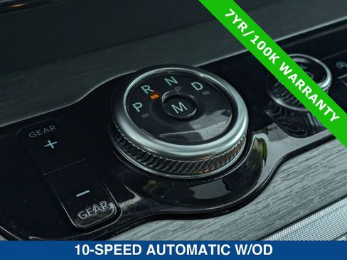 Certified 2025 Ford Expedition Max Platinum image 37