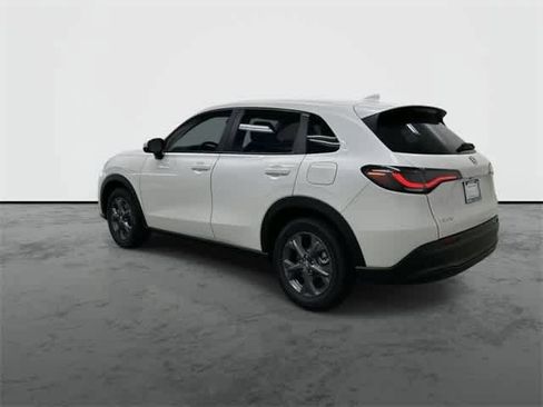 New 2026 Honda HR-V LX image 9