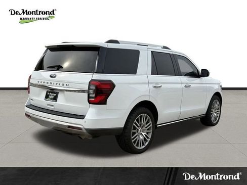 Used 2022 Ford Expedition Limited image 5