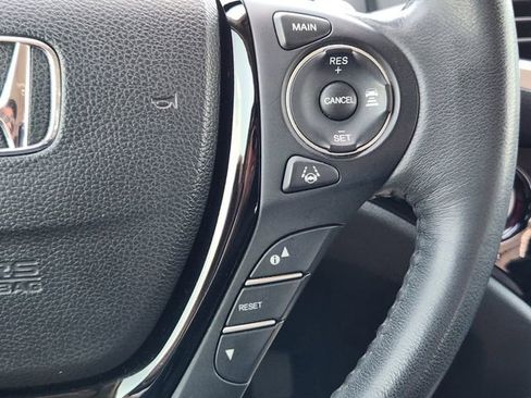 Used 2017 Honda Pilot Elite image 30