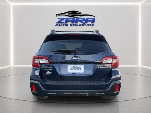 Used 2018 Subaru Outback 2.5i AWD/4WD image 6
