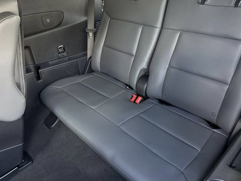 New 2026 Ford Explorer Active w/ Active Comfort Package image 14