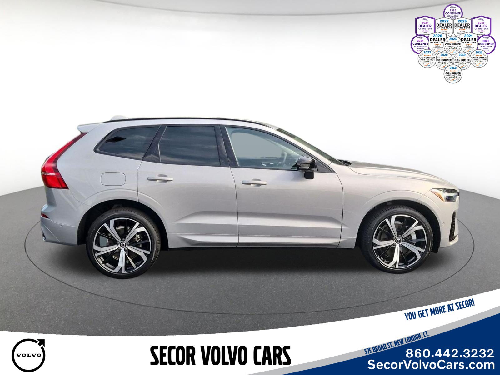 Used 2024 Volvo XC60 T8 Ultimate w/ Protection Package Premier AWD/4WD image 5