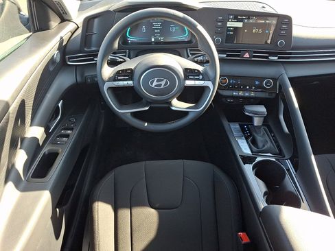 New 2026 Hyundai Elantra Blue image 7