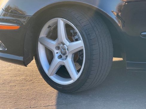 Used 2007 Mercedes-Benz E 350 4MATIC Sedan image 15