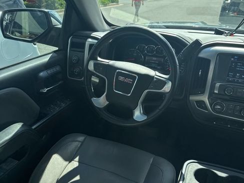 Used 2017 GMC Sierra 1500 SLT w/ Suspension Package, Off-Road AWD/4WD image 10