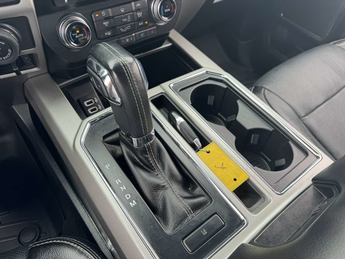 Used 2017 Ford F150 Lariat w/ Equipment Group 502A Luxury AWD/4WD image 34