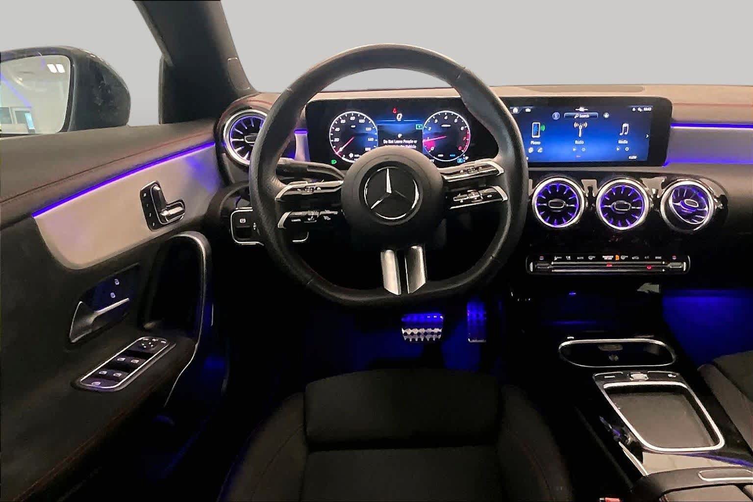 Used 2025 Mercedes-Benz CLA 250 4MATIC image 5
