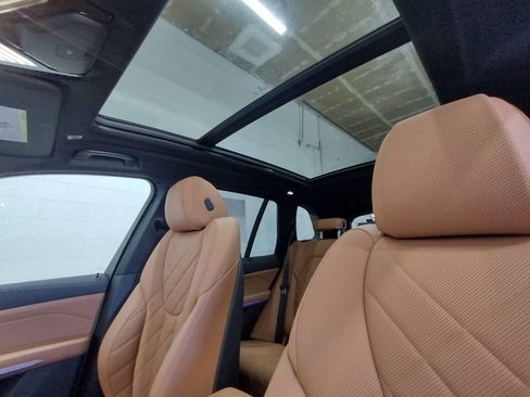 Used 2023 BMW X5 xDrive40i w/ M Sport Package AWD/4WD image 27