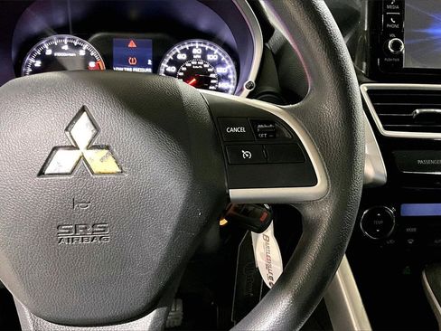 Used 2019 Mitsubishi Eclipse Cross ES image 15