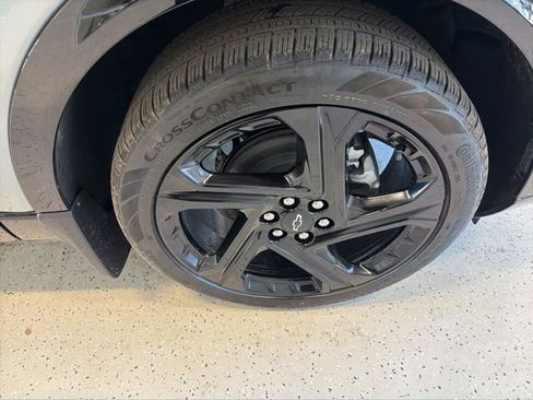 New 2026 Chevrolet Equinox EV RS image 14