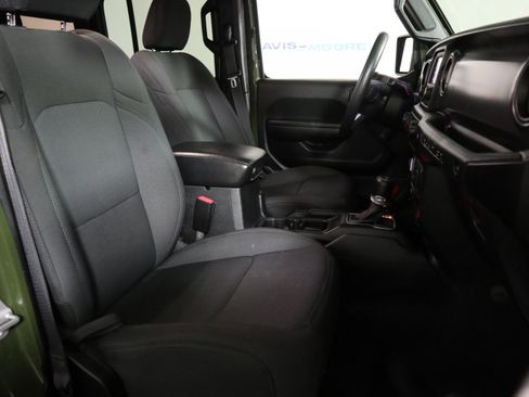 Used 2021 Jeep Wrangler Unlimited Sport image 20