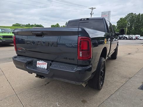 Used 2026 RAM 2500 Big Horn AWD/4WD image 10