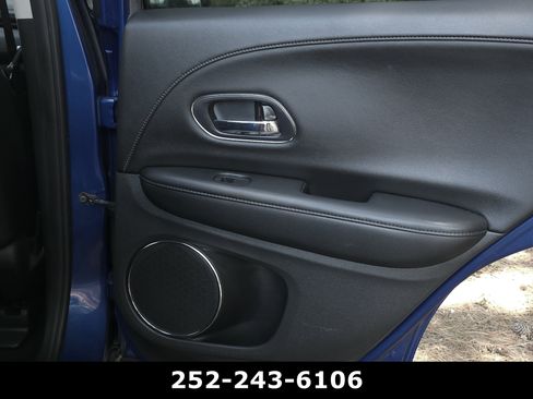 Used 2022 Honda HR-V EX-L image 38